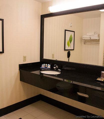 Fairfield Inn & Suites Bedford Habitación foto